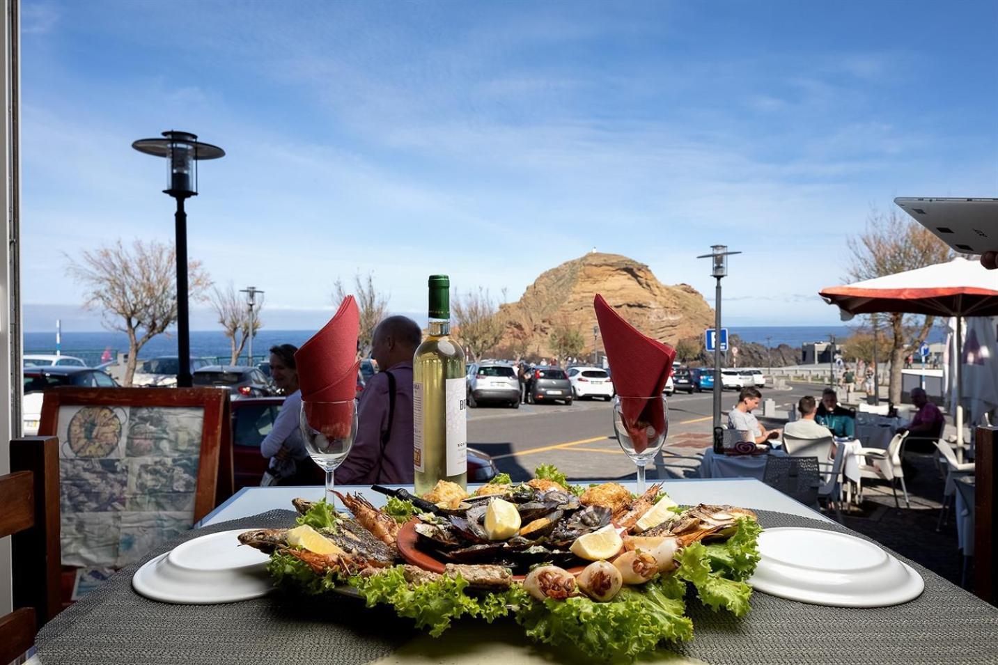 Perola Views Inn By Madeira Sun Travel Porto Moniz Luaran gambar
